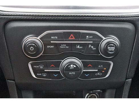 Used 2020 Dodge Charger R/T w/ Plus Group RWD image 25