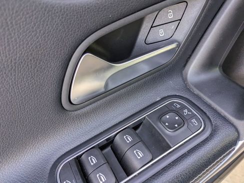 Used 2019 Mercedes-Benz A 220 4MATIC image 12