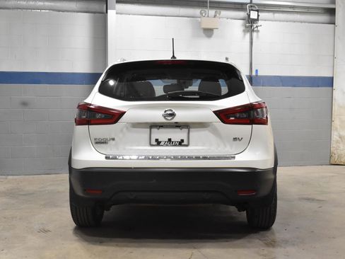 Used 2020 Nissan Rogue Sport SV w/ Technology Package FWD image 22