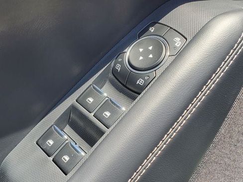 Used 2025 Ford Mustang Mach-E Premium AWD/4WD image 8