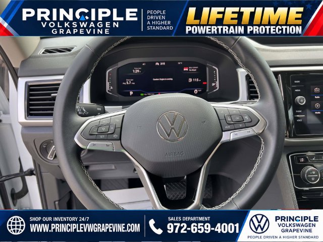 Used 2023 Volkswagen Atlas SE w/ Panoramic Sunroof Package FWD image 14