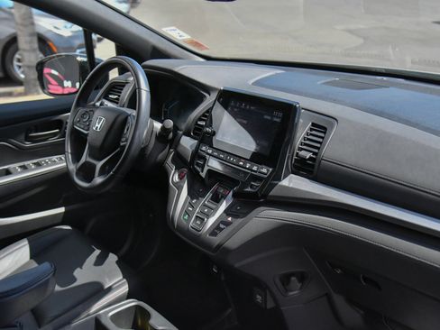 Used 2023 Honda Odyssey Sport image 52