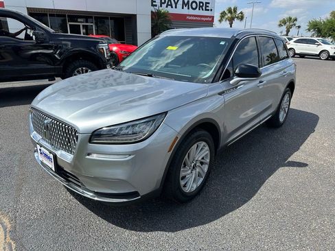 Used 2022 Lincoln Corsair FWD image 2
