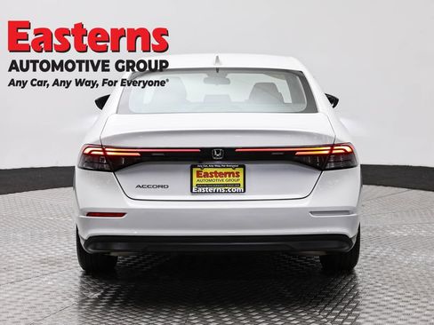 Used 2025 Honda Accord LX image 6