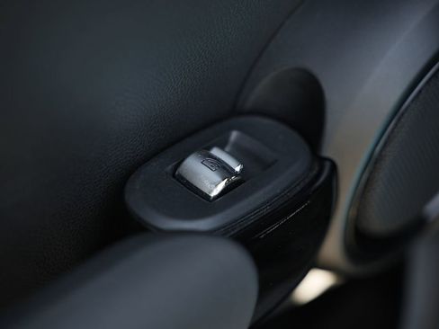 Used 2024 MINI Cooper S FWD image 17