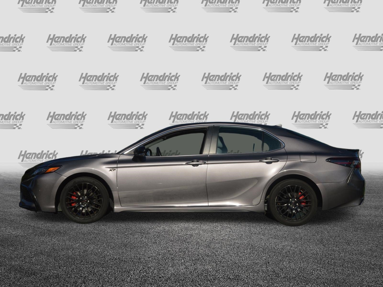 Used 2021 Toyota Camry SE w/ Convenience Package FWD image 7