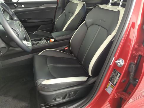 New 2025 Kia K5 GT-Line image 12