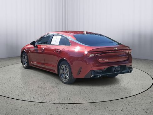 Used 2021 Kia K5 LXS image 6