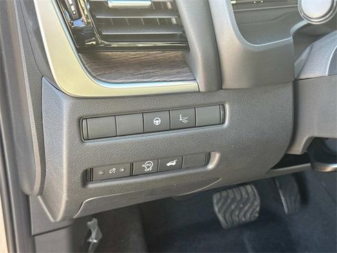 New 2026 Nissan Rogue Platinum w/ Platinum Premium Package image 25