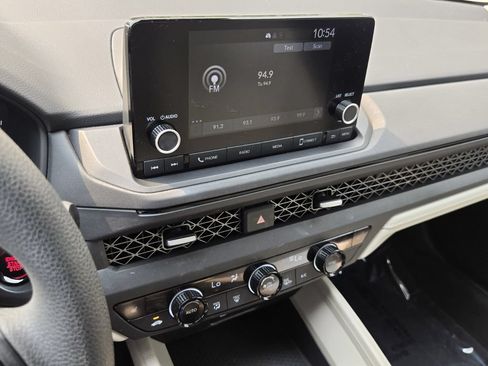 Certified 2024 Honda Accord EX image 20