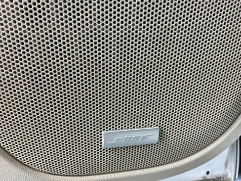 Used 2019 GMC Acadia Denali w/ Technology Package AWD/4WD image 8