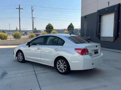 Used 2014 Subaru Impreza 2.0i Premium w/ All-Weather Package w/CVT AWD/4WD image 3
