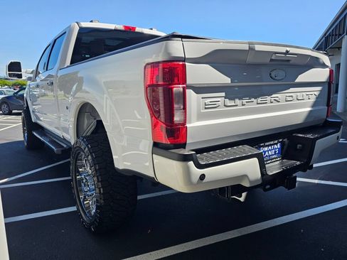 Used 2021 Ford F250 XLT w/ XLT Premium Package AWD/4WD image 3