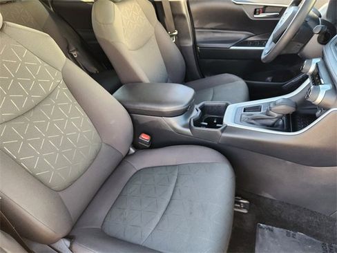 Used 2024 Toyota RAV4 XLE image 10