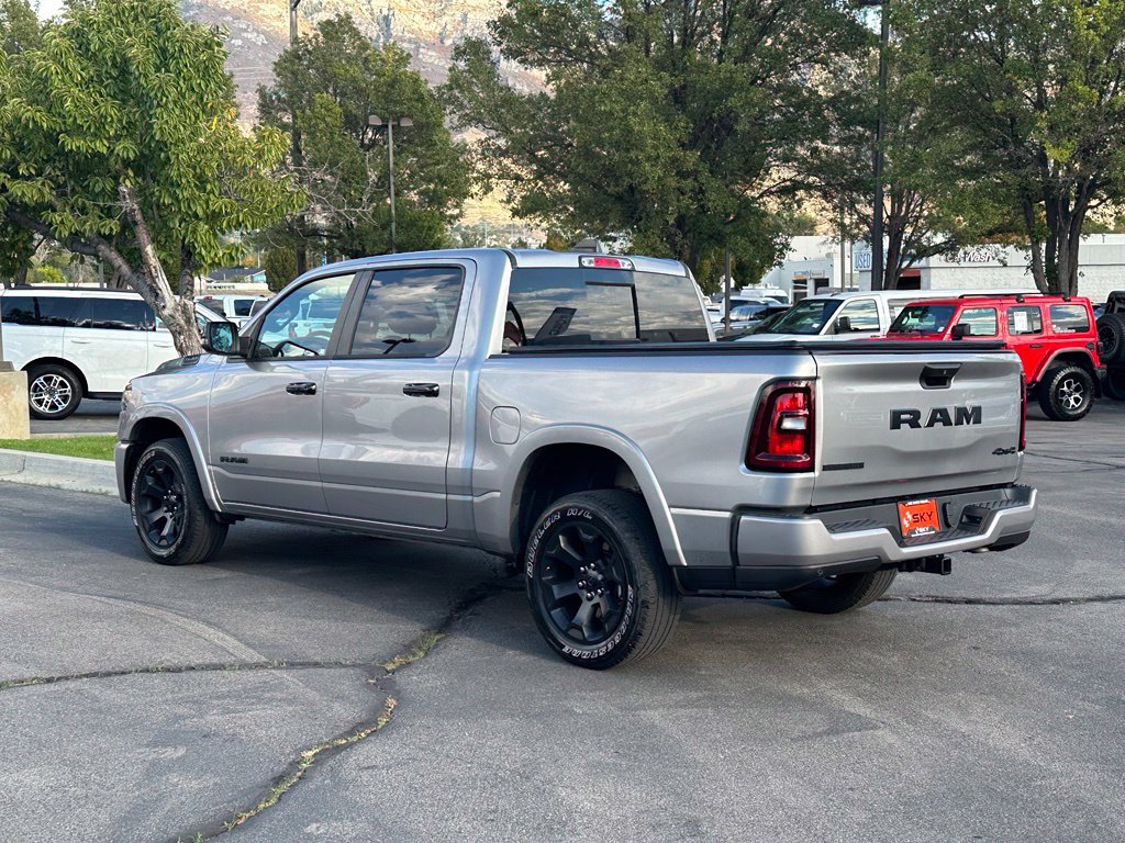 Used 2025 RAM 1500 Big Horn AWD/4WD image 10