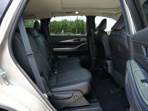 Used 2024 INFINITI QX60 Luxe AWD/4WD image 21