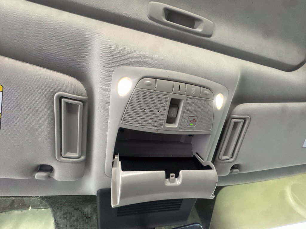 Used 2023 Nissan Armada Platinum w/ Captain's Chairs Package AWD/4WD image 29