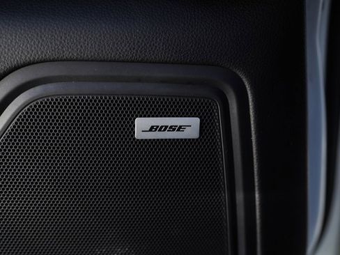 Used 2022 Porsche Macan image 37