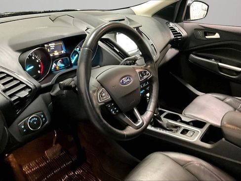 Used 2018 Ford Escape SEL image 17