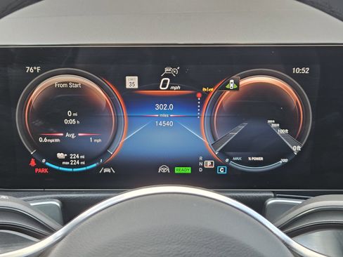 Certified 2023 Mercedes-Benz EQB 300 4MATIC image 17