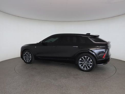 Used 2024 Cadillac Lyriq Sport w/ LPO, Floor Liner Package AWD/4WD image 9
