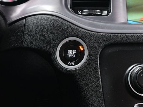 Used 2023 Dodge Charger SXT w/ Blacktop Package image 22