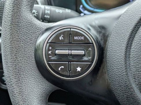Used 2024 Kia Soul LX w/ Option Group 015 FWD image 27