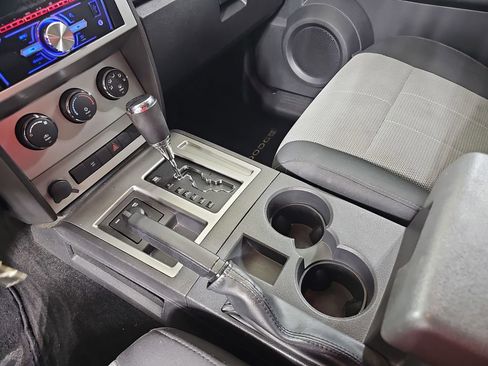 Used 2008 Dodge Nitro SXT image 25