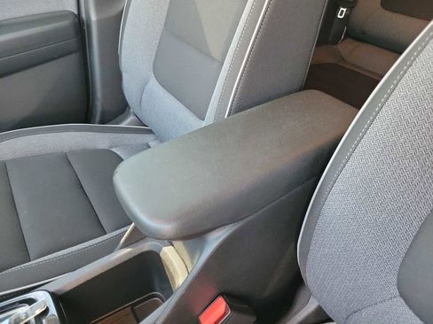 Used 2025 Chevrolet TrailBlazer LT w/ Convenience Package image 16