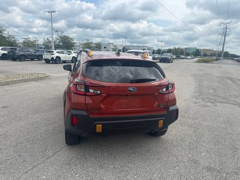 Certified 2024 Subaru Crosstrek 2.5i Wilderness w/ Crosstrek Mirror Package AWD/4WD image 18
