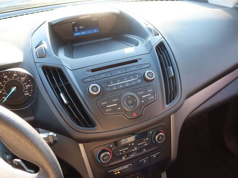 Used 2017 Ford Escape SE image 11