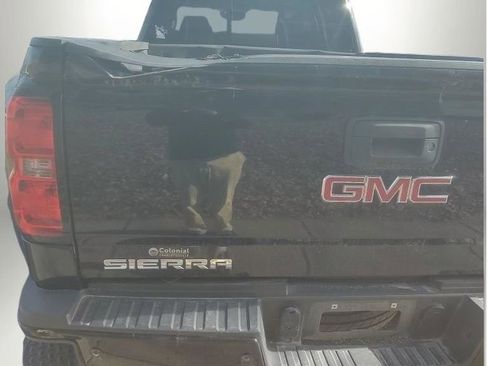 Used 2019 GMC Sierra 3500 Denali w/ Duramax Plus Package image 4