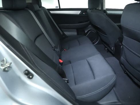 Used 2016 Subaru Legacy 2.5i Premium AWD/4WD image 31