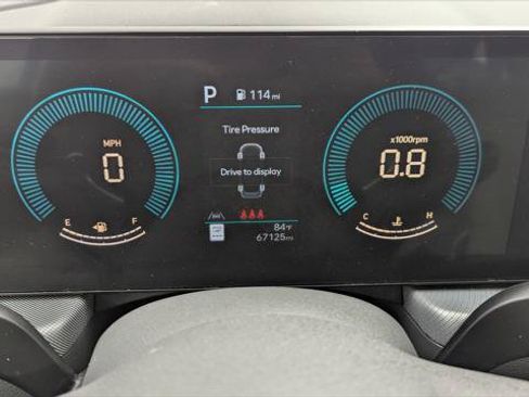 Used 2025 Hyundai Sonata SEL FWD image 27