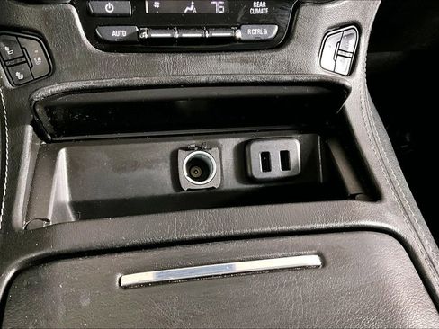 Used 2019 Chevrolet Tahoe Premier image 34