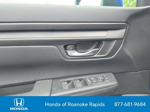 Used 2023 Honda CR-V LX image 11