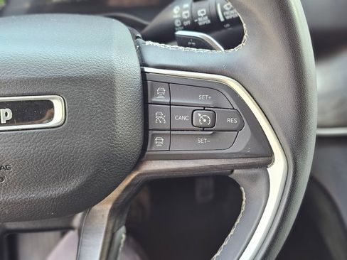Used 2024 Jeep Grand Cherokee Limited 4xe AWD/4WD image 19