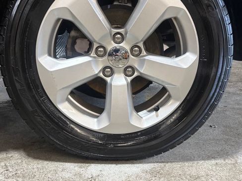 Used 2018 Jeep Compass Latitude AWD/4WD image 27