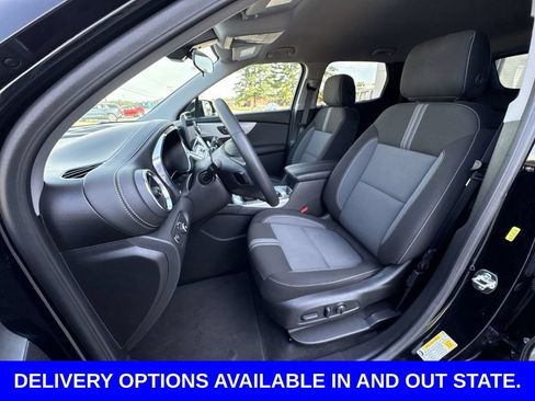 Certified 2025 Chevrolet Blazer LT AWD/4WD image 18