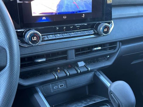 Used 2026 Chevrolet Colorado Trail Boss image 28