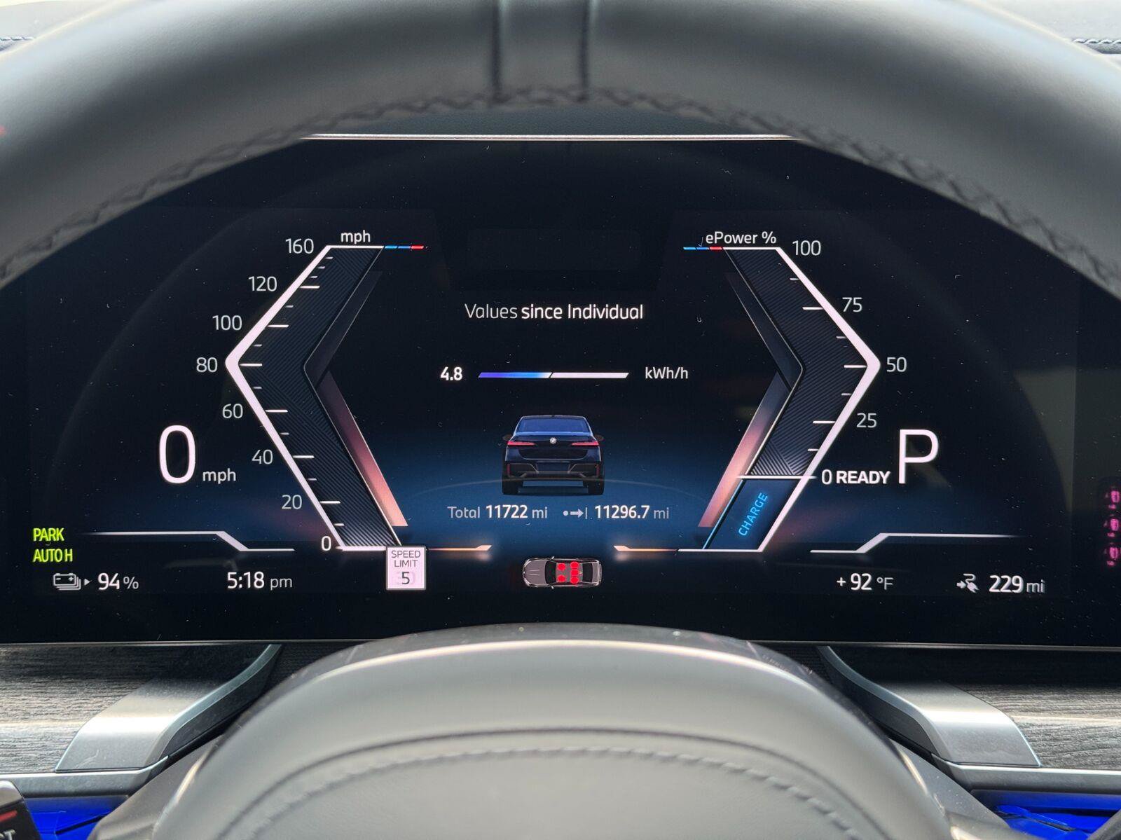 Used 2023 BMW i7 xDrive60 AWD/4WD image 21
