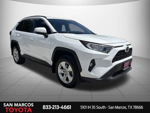 Used 2021 Toyota RAV4 XLE AWD/4WD image 8
