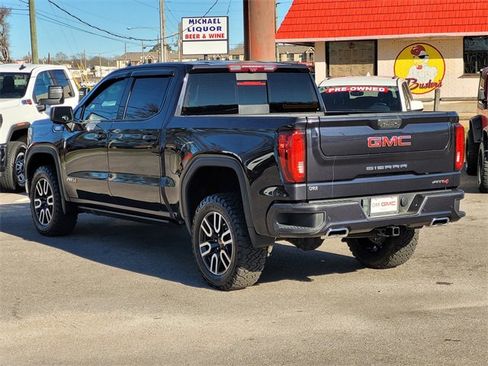 Used 2023 GMC Sierra 1500 AT4 w/ Technology Package image 6