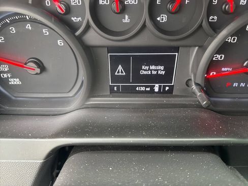 Used 2026 Chevrolet Silverado 1500 W/T RWD image 18