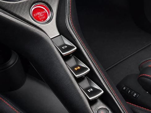Used 2020 McLaren 720S Spider RWD image 40