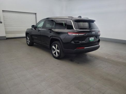 Used 2022 Jeep Grand Cherokee L Limited AWD/4WD image 5