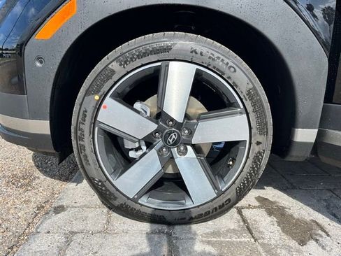 New 2026 Hyundai Santa Fe Limited FWD image 7