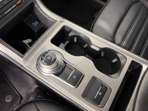 Certified 2024 Ford Edge SEL image 22