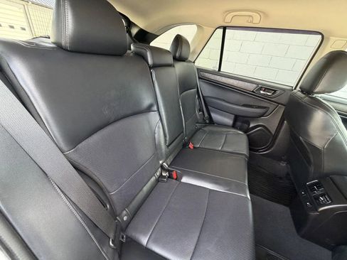 Used 2016 Subaru Outback 3.6R Limited w/ Popular Package #4 AWD/4WD image 17