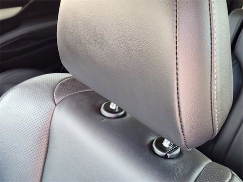 Certified 2021 Subaru Ascent Limited w/ Technology Package image 15